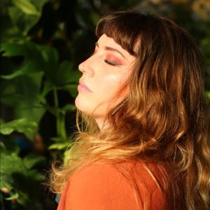 Meet your Posher, Kay